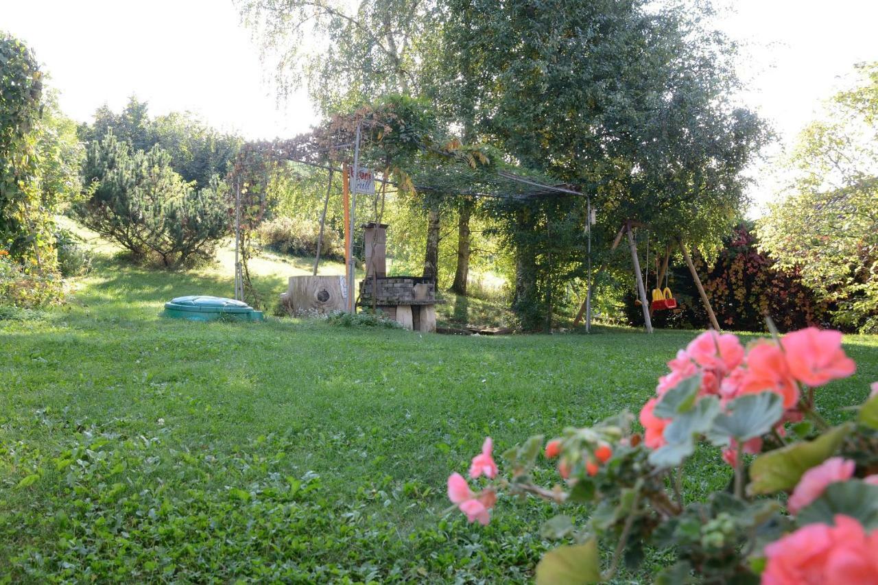 Casa Vacanze Dos De Lore - Relax A Due Passi Da Tovel Tuenno Exterior photo